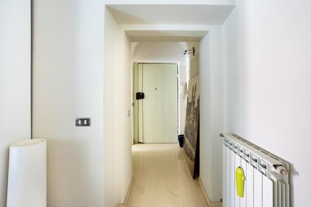 Best Authentic Apartment Monti 5 Mins From Colosseum Exterior photo