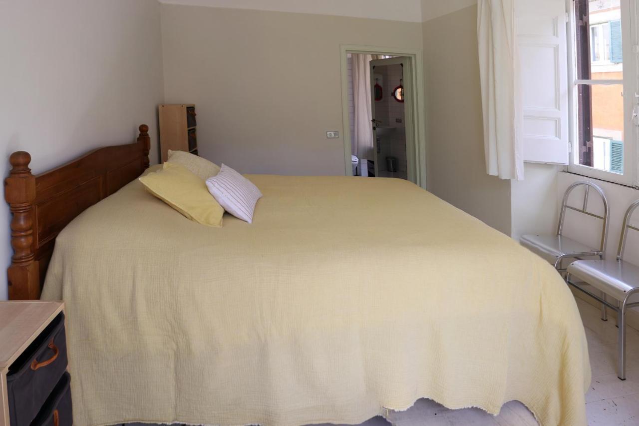 Best Authentic Apartment Monti 5 Mins From Colosseum Exterior photo